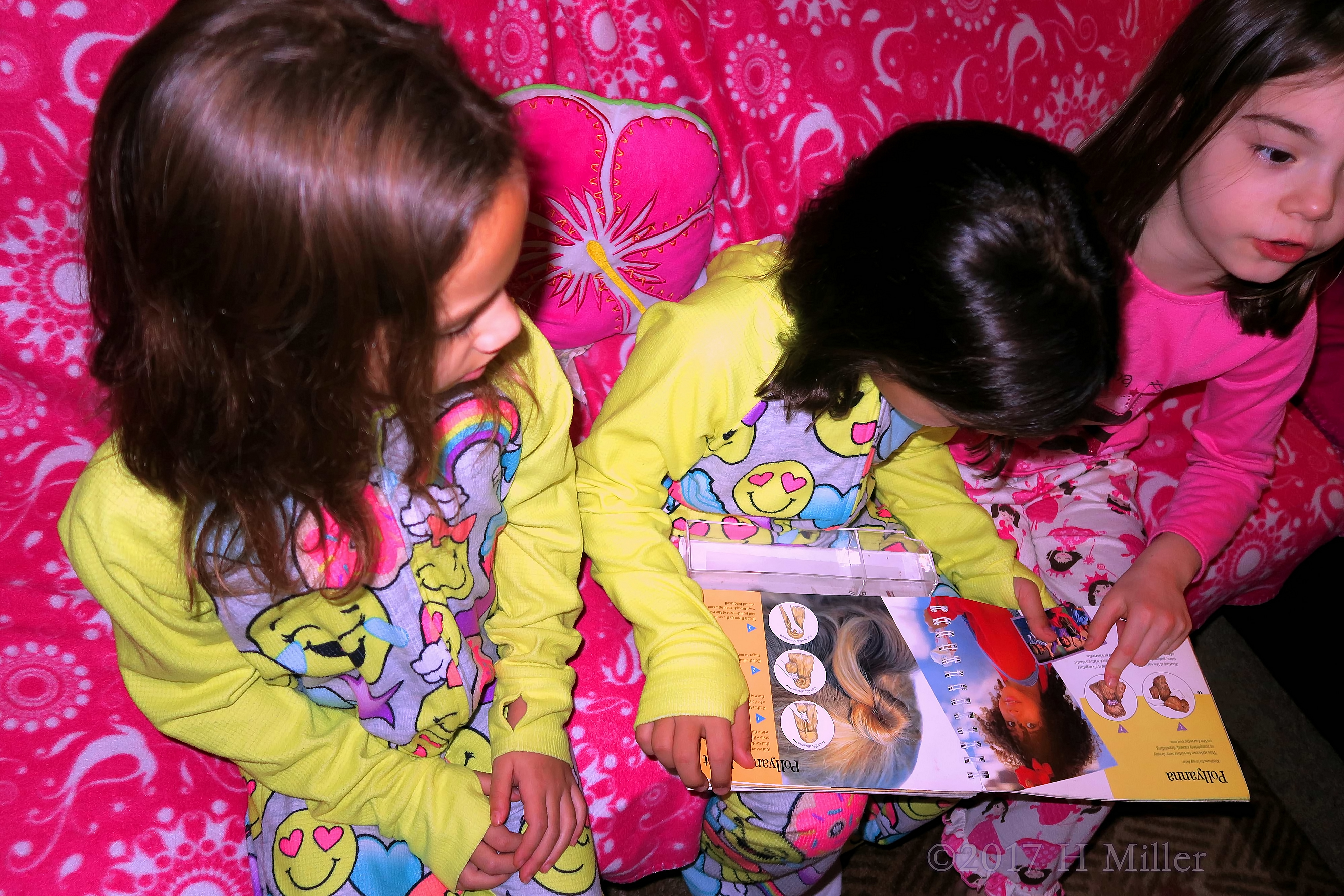 Browsing Through Kids Spa Nail Art Books. Browsing Through Kids Spa Nail Art Books.