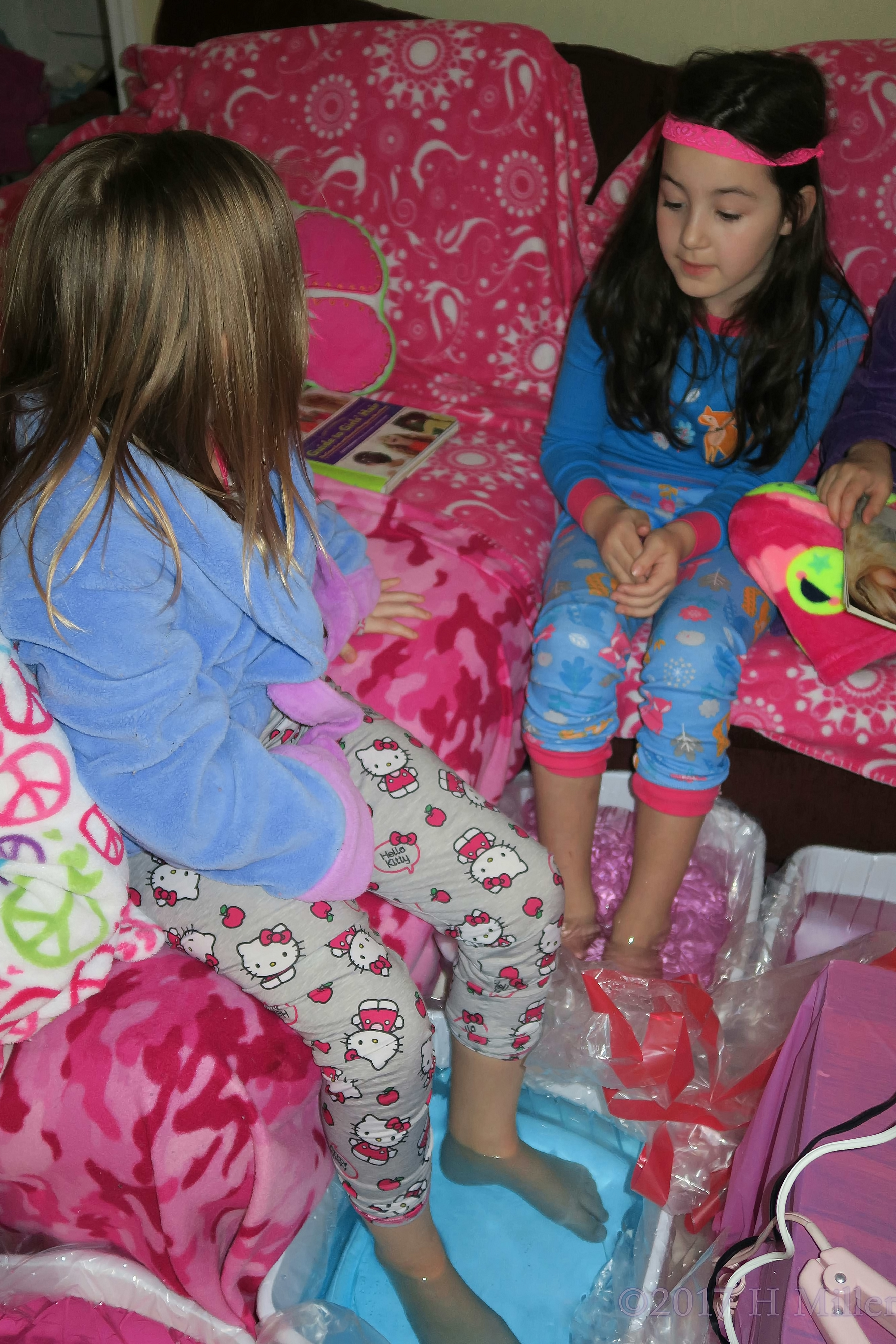 Chilling And Chatting While Getting A Girls Pedicure. Chilling And Chatting While Getting A Girls Pedicure.