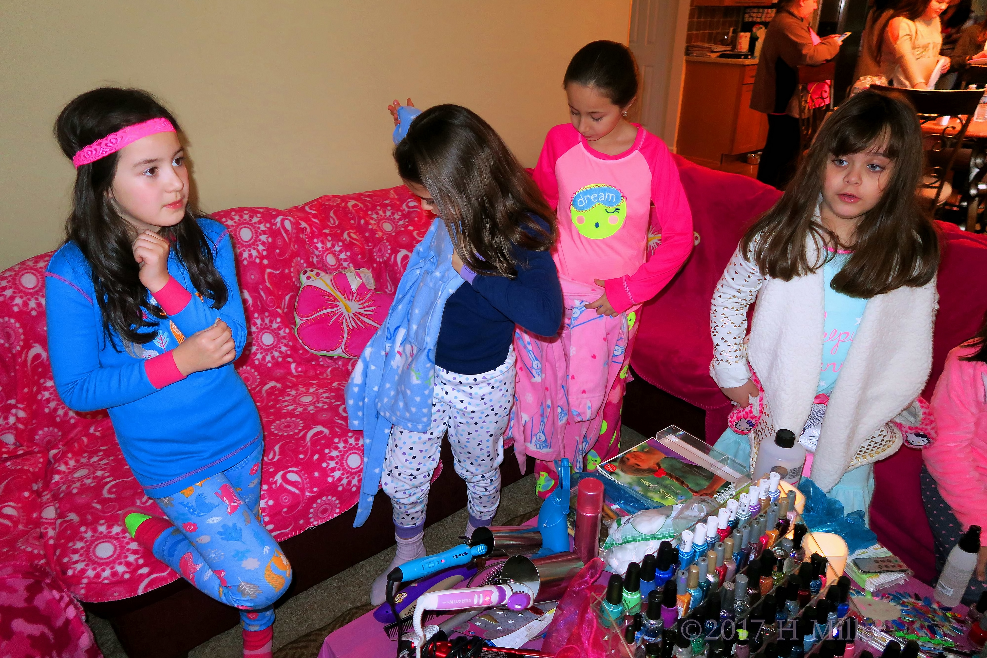 Choosing Spa Robes Together. Choosing Spa Robes Together.