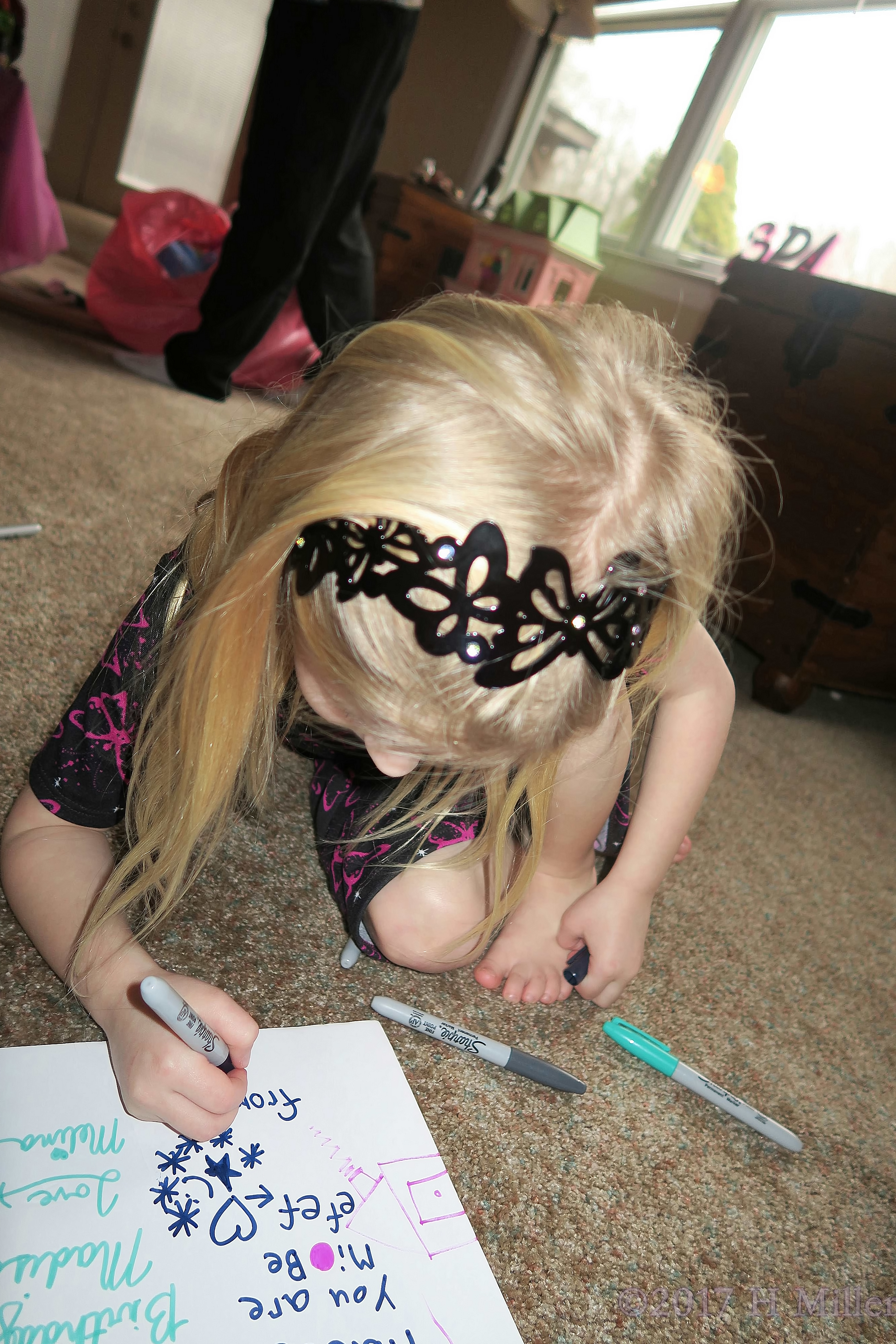 Leaving Heartfelt Messages For The Birthday Girl Leaving Heartfelt Messages For The Birthday Girl