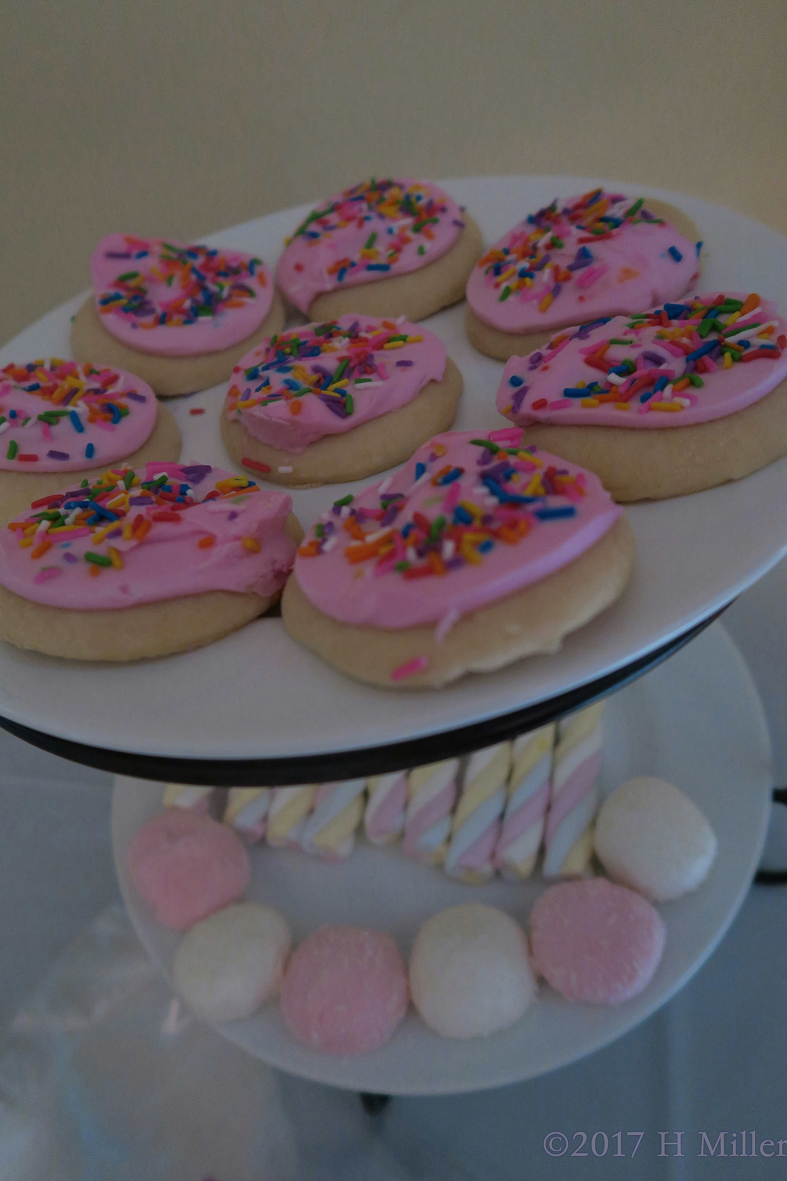 Rainbow Sparkles, Pink Icing... Yum! Rainbow Sparkles, Pink Icing... Yum!
