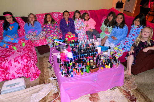 Everyone Is Ready For The Spa Party Activities! Everyone Is Ready For The Spa Party Activities!