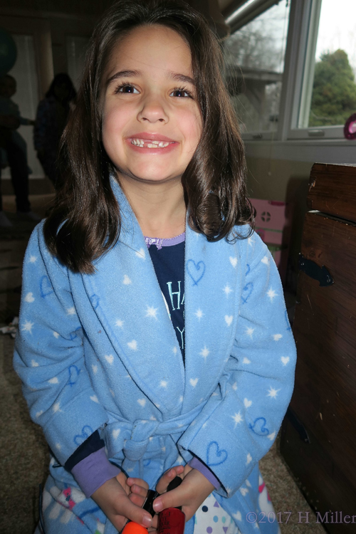 Having Fun At The Spa Party For Girls. Having Fun At The Spa Party For Girls.