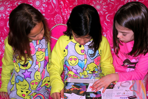 Looking At Girls Hairstyle Ideas Together Looking At Girls Hairstyle Ideas Together