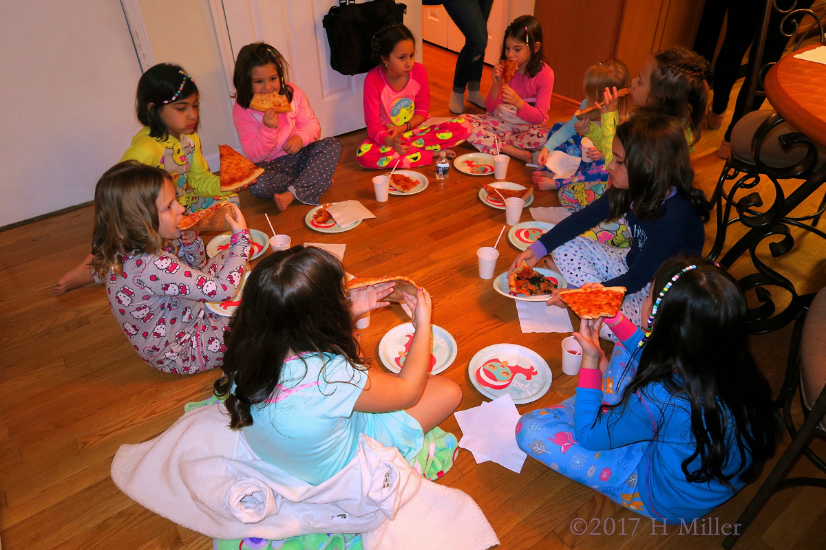 Another Group Photo During Their Delicious Pizza Dinner! 