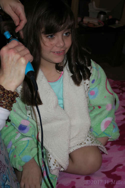 Hair Curling At The Girls Spa Birthday Party!