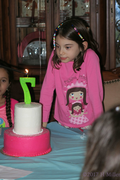 The Birthday Girl Loves Her Pretty Spa Themed Birthday Cake 