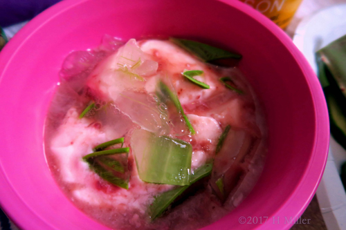 Aloe Vera Leaves And Cukes Masque Mixture For Kids Facials Aloe Vera Leaves And Cukes Masque Mixture For Kids Facials