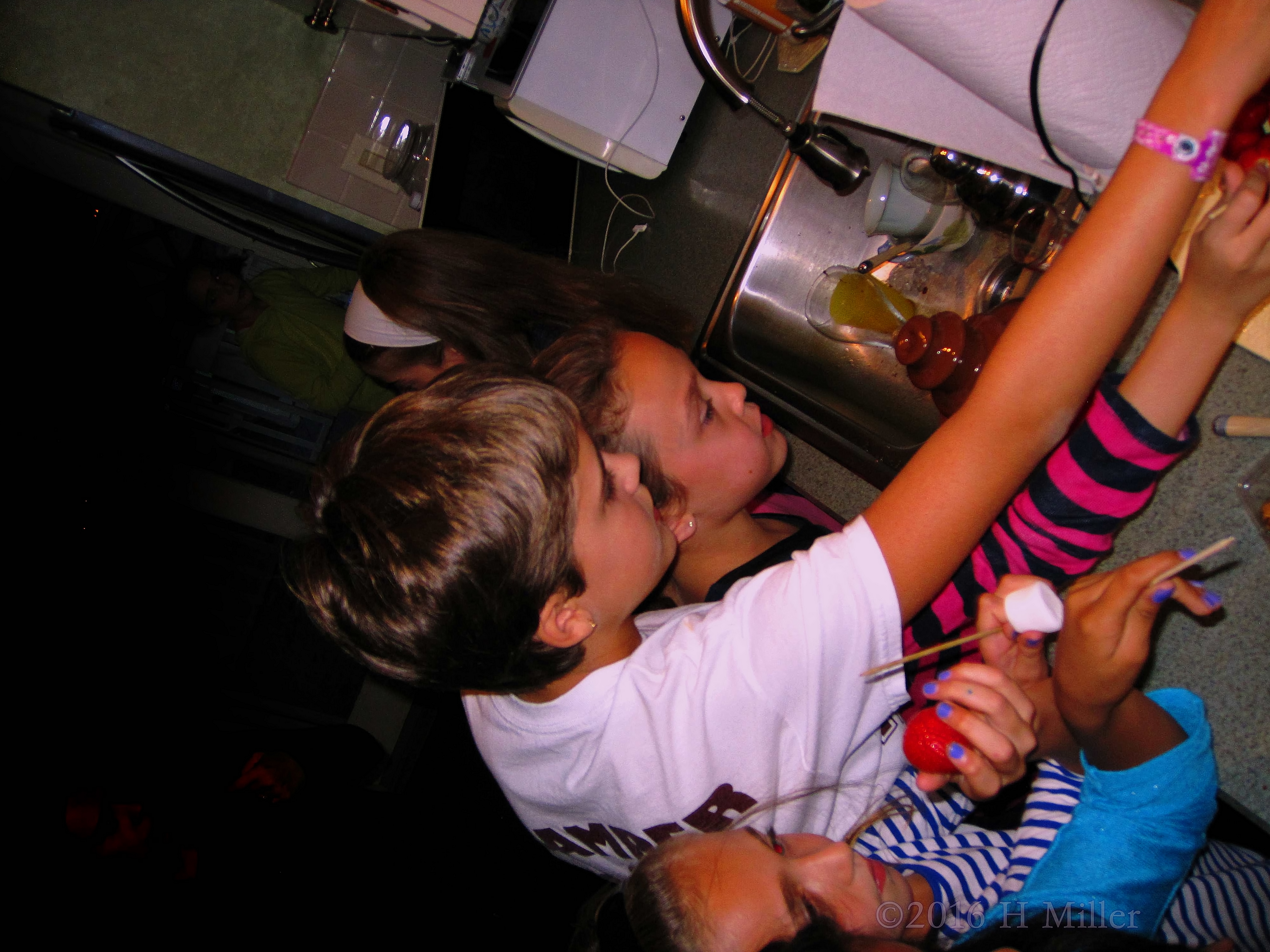 Fondue For Party Snacks! Fondue For Party Snacks!