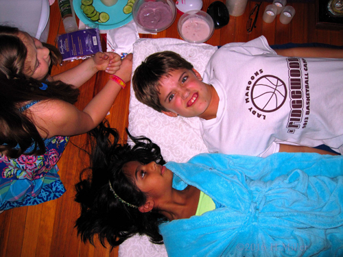 They Are Both Getting A Kids Facial At The Girls Spa They Are Both Getting A Kids Facial At The Girls Spa