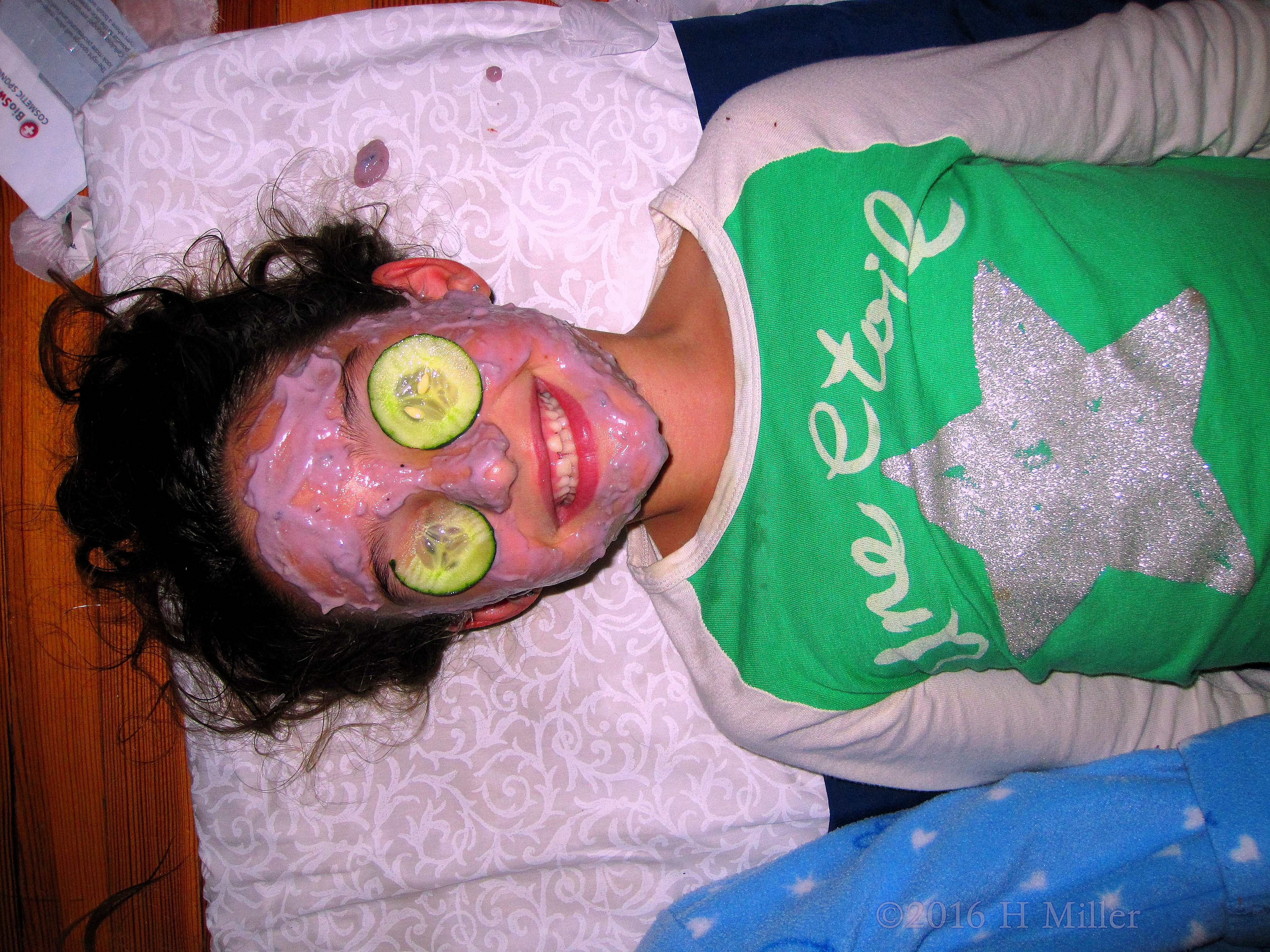 Smiling Big Through Her Blueberry Facial Smiling Big Through Her Blueberry Facial