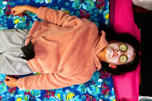 Kids Spa Birthday Party For Malli! Kids Spa Birthday Party For Malli!