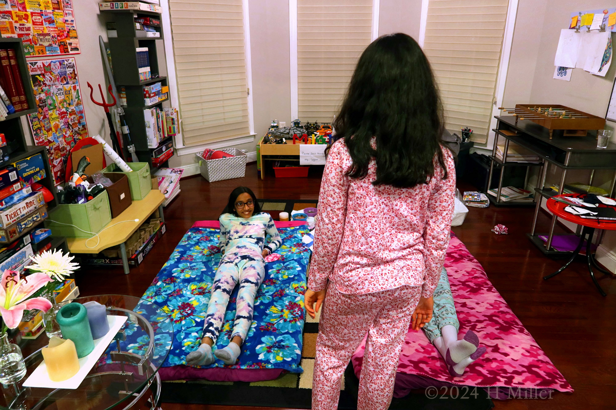 Kids Spa Birthday Party For Malli! 
