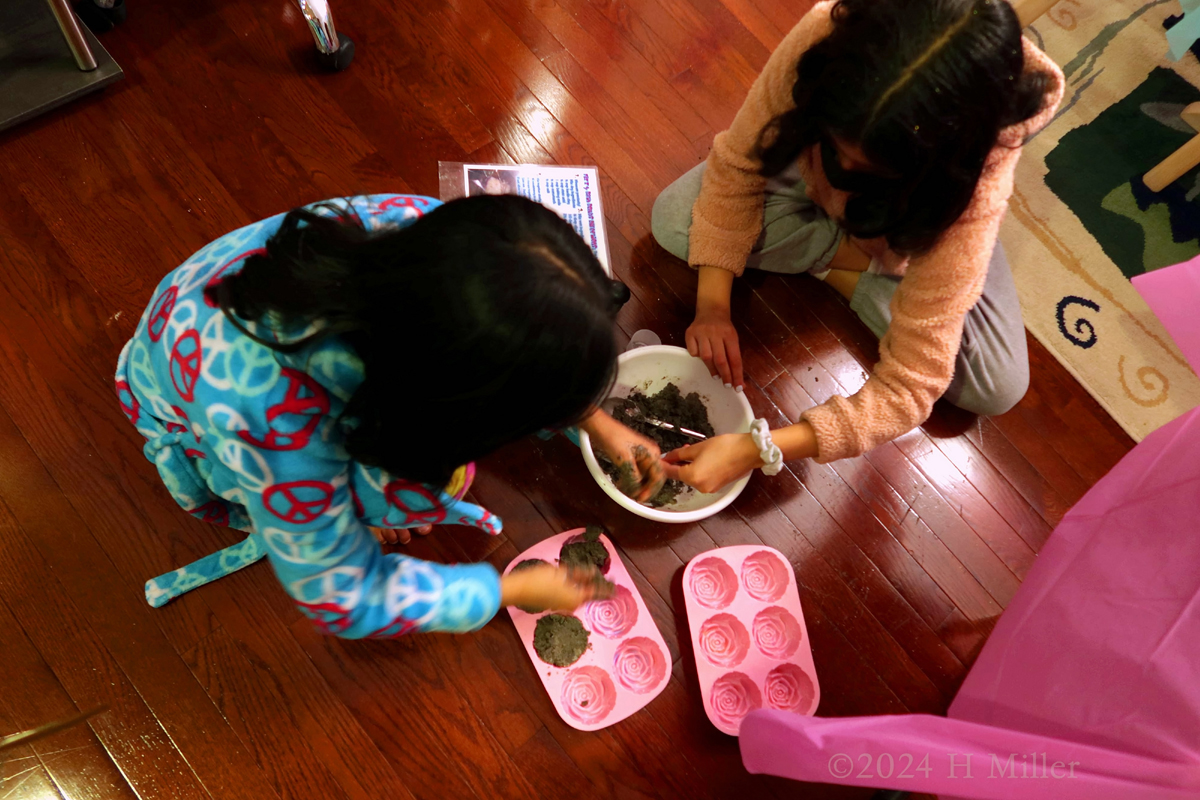 Kids Spa Birthday Party For Malli! 