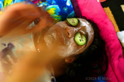 Kids Spa Birthday Party For Malli! Kids Spa Birthday Party For Malli!