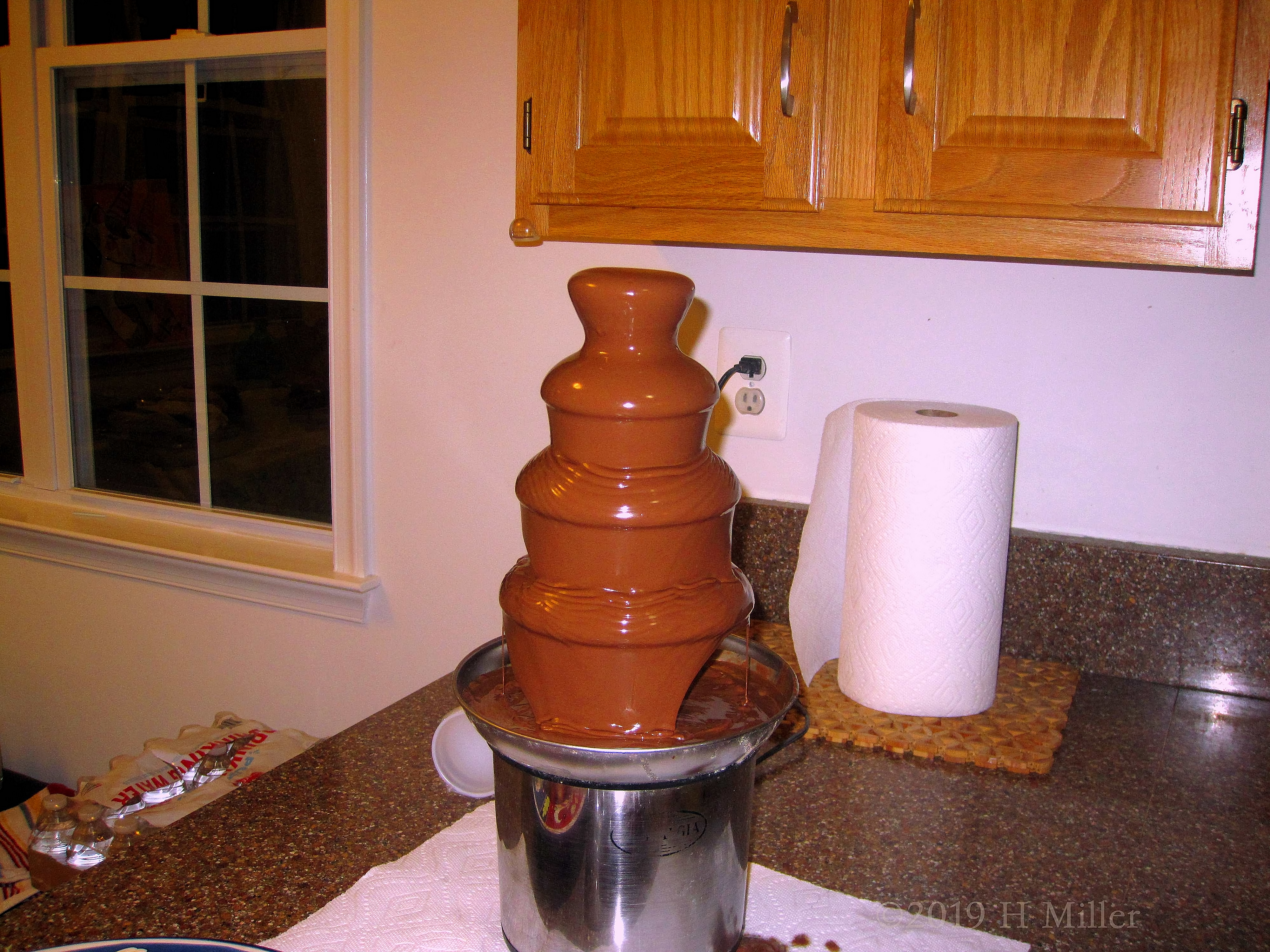 Delicious Chocolate Melts From The Chocolate Fondue Fountain! 