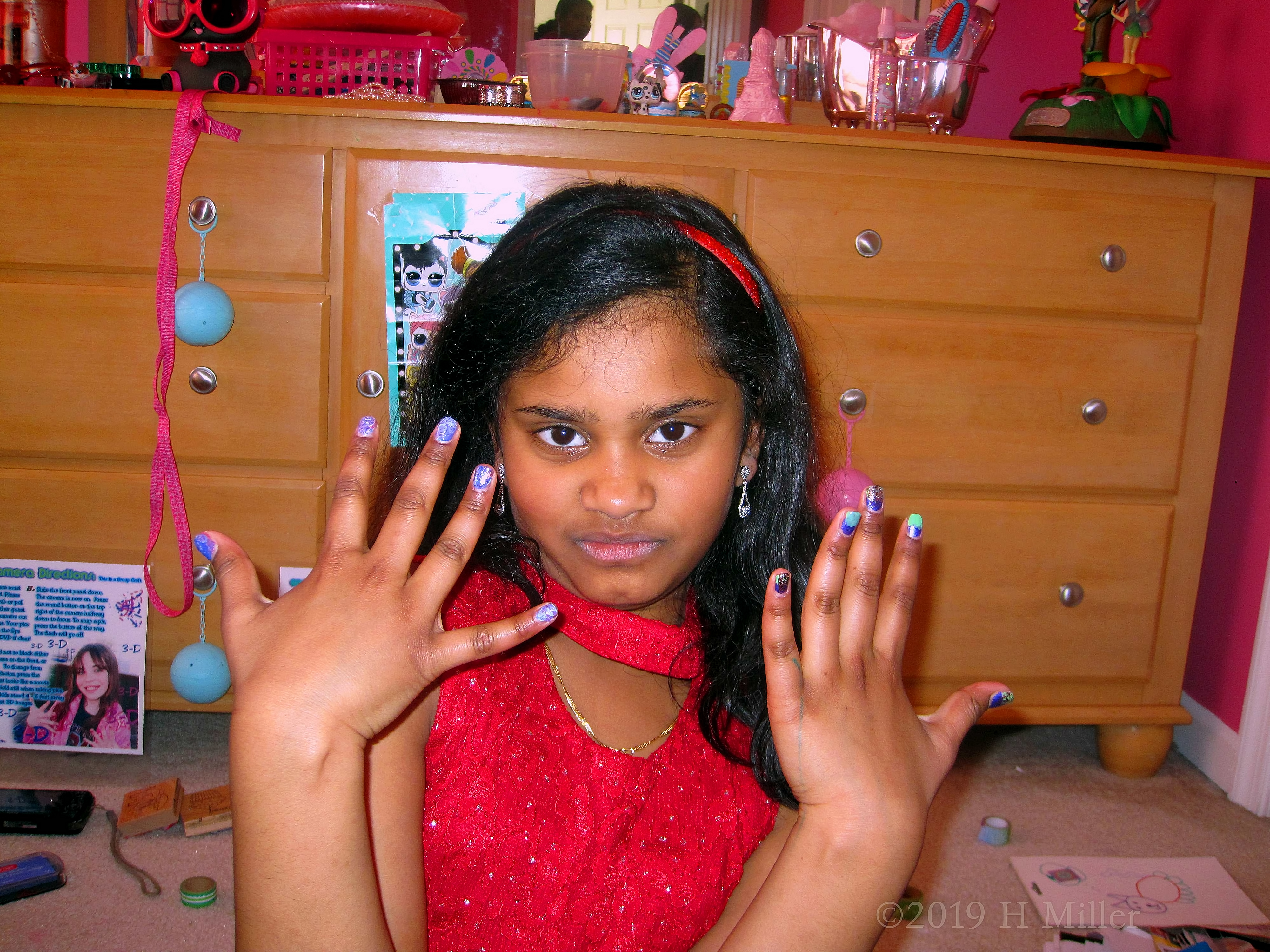 Exquisite! The Birthday Girl Shows Her Brand New Nail Art, Different On Each Of Her Kids Manicures! Exquisite! The Birthday Girl Shows Her Brand New Nail Art, Different On Each Of Her Kids Manicures!