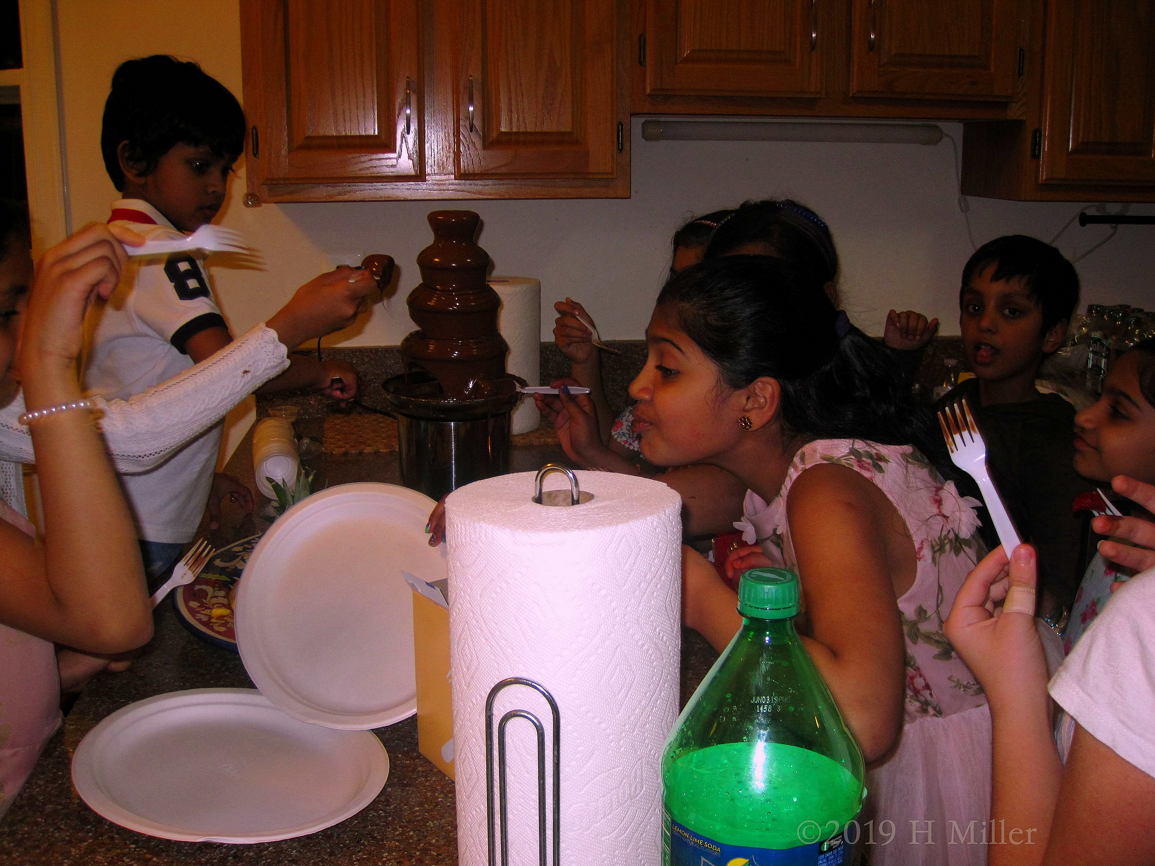 The Guests Are Enjoying The Food The Guests Are Enjoying The Food