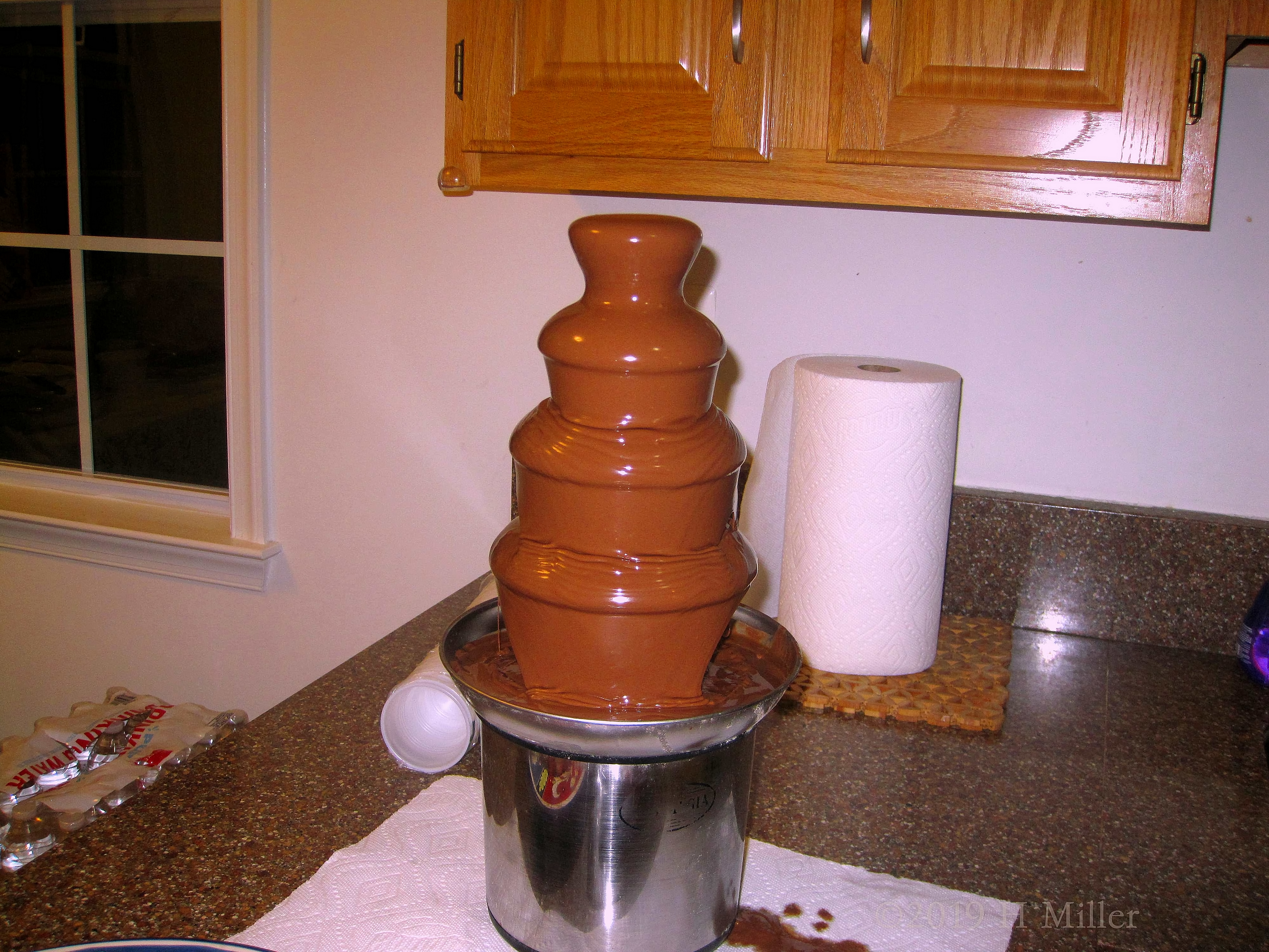 Very Tempting Chocolate Fountain! Very Tempting Chocolate Fountain!