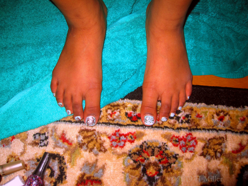 Cool Sparkles! She Is Showing Her Kids Pedicure!