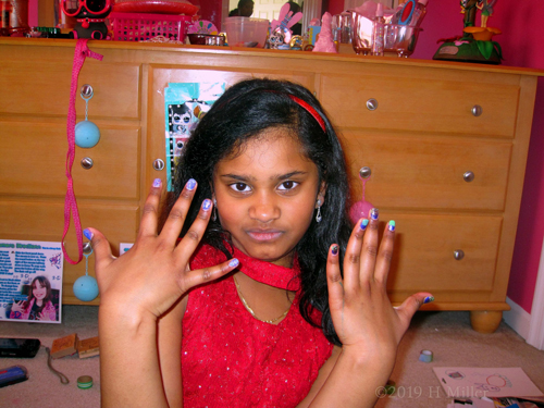 Exquisite! The Birthday Girl Shows Her Brand New Nail Art, Different On Each Of Her Kids Manicures Exquisite! The Birthday Girl Shows Her Brand New Nail Art, Different On Each Of Her Kids Manicures