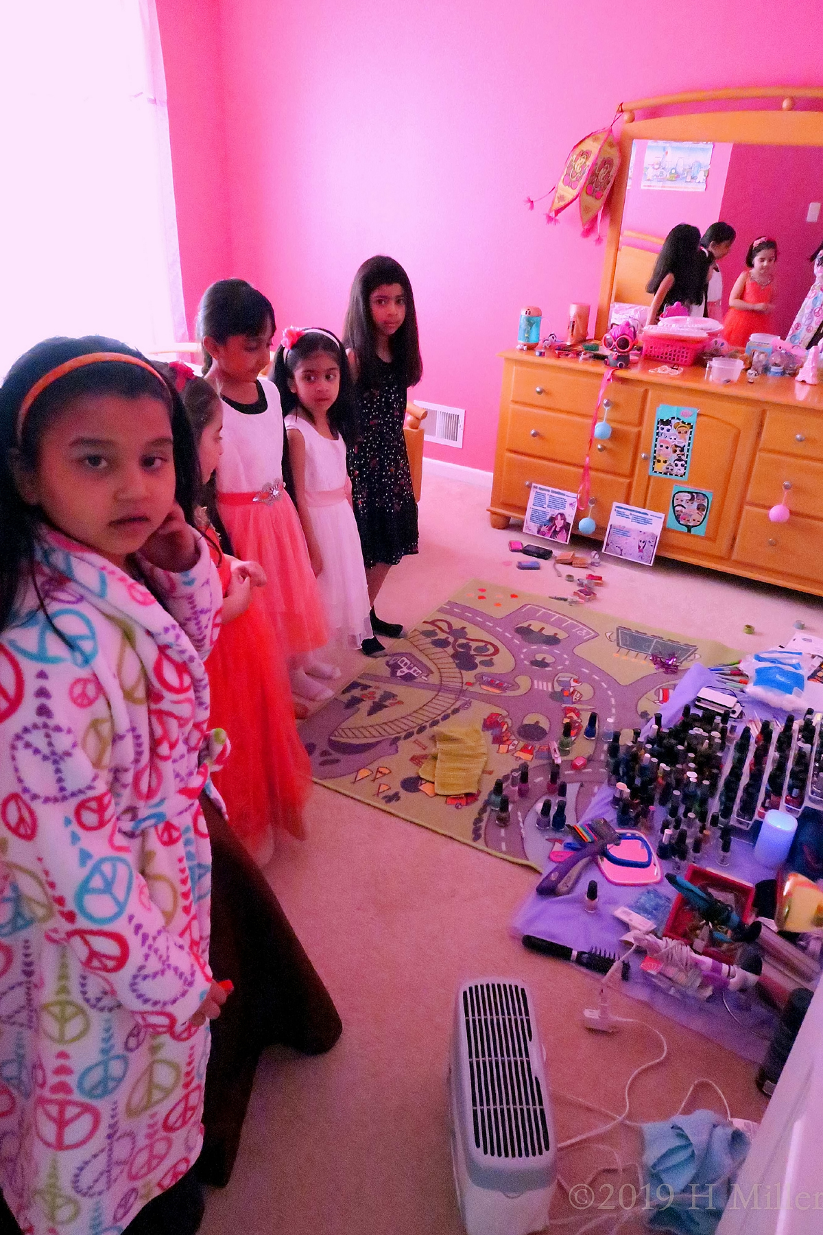 All Is Set At The Kids Spa Salon. Let's Start The Spa Activities! 