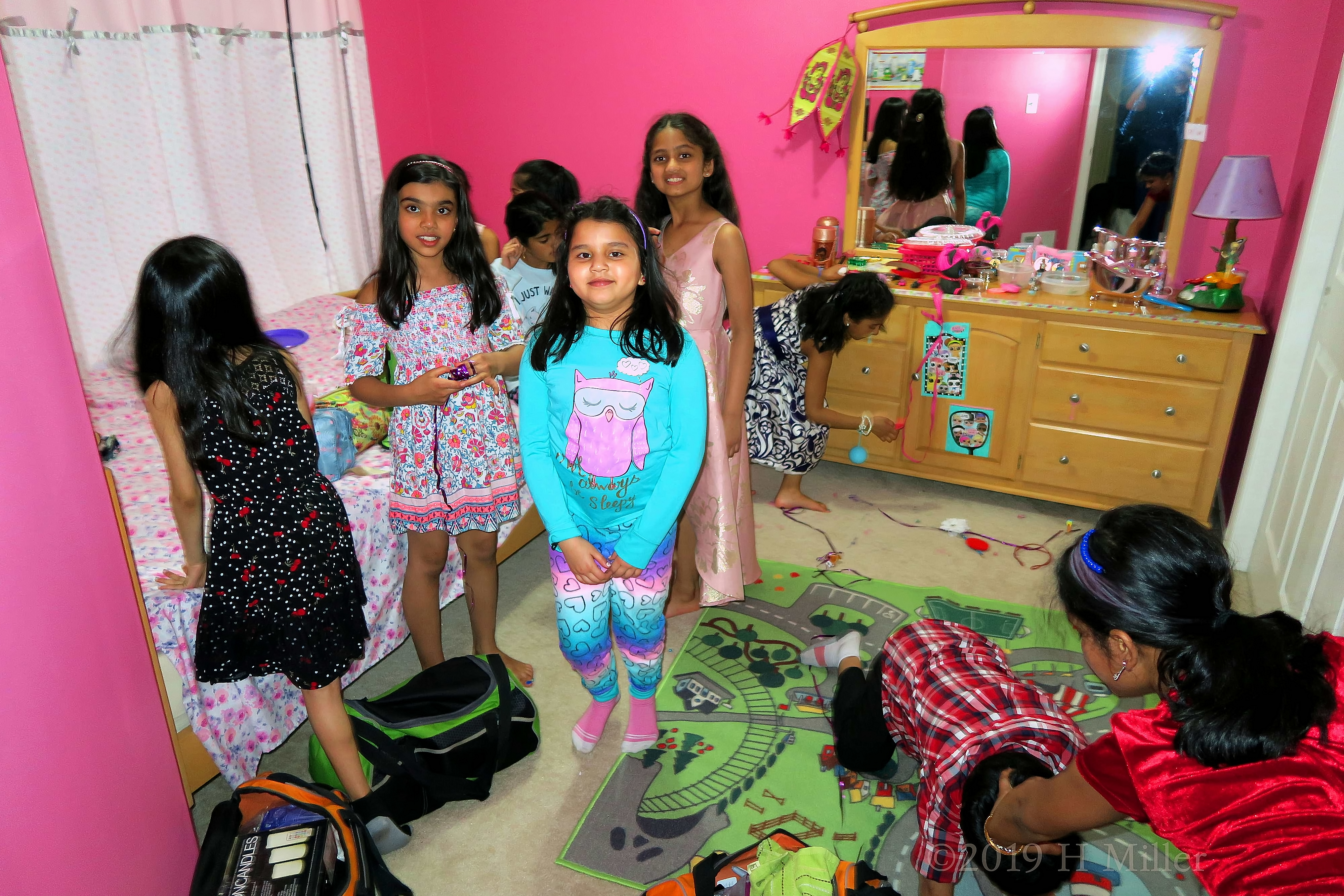 Girls Are Having Fun At The Spa Activity Area 