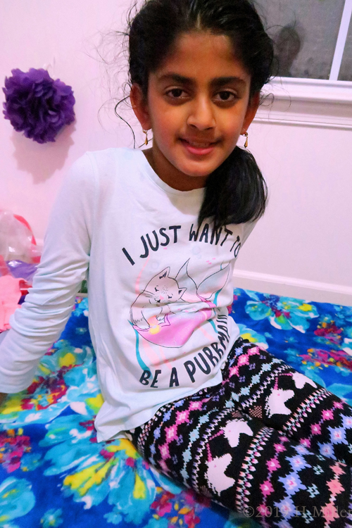 About To Start Her Kids Facial Spa Activity About To Start Her Kids Facial Spa Activity