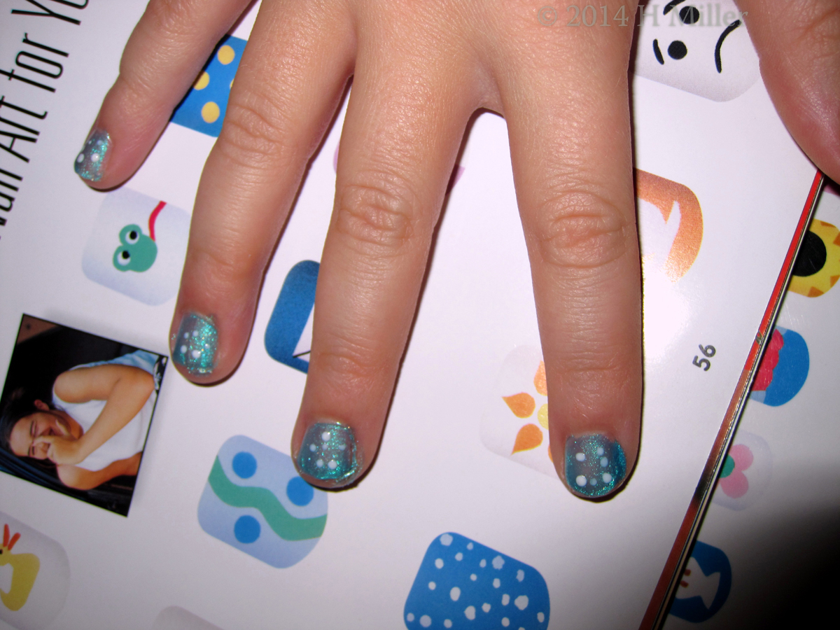 Snowfall Kids Nail Art