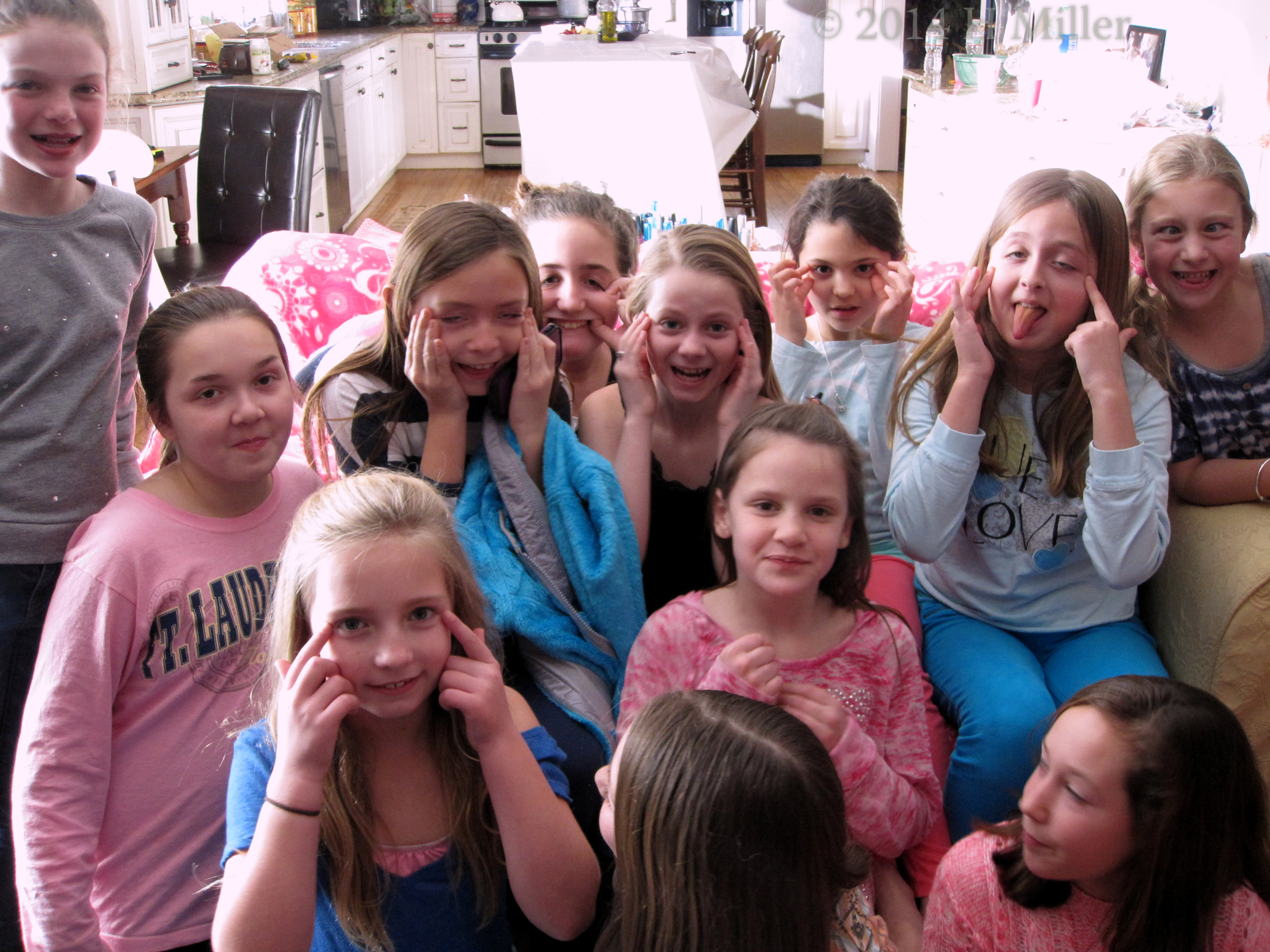 Making Silly Faces! Making Silly Faces!