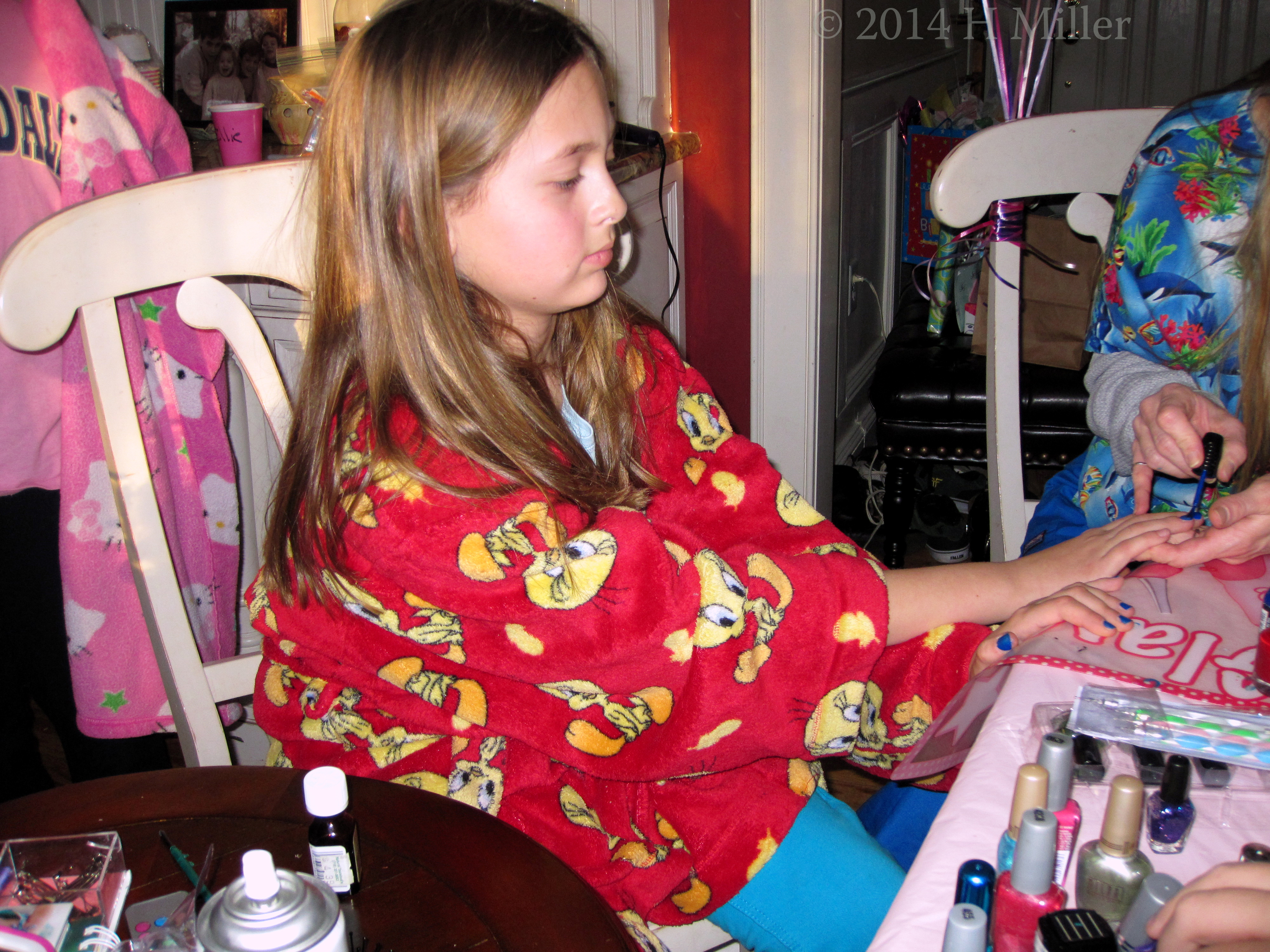 Nail Art Polish Application In Progress! Nail Art Polish Application In Progress!