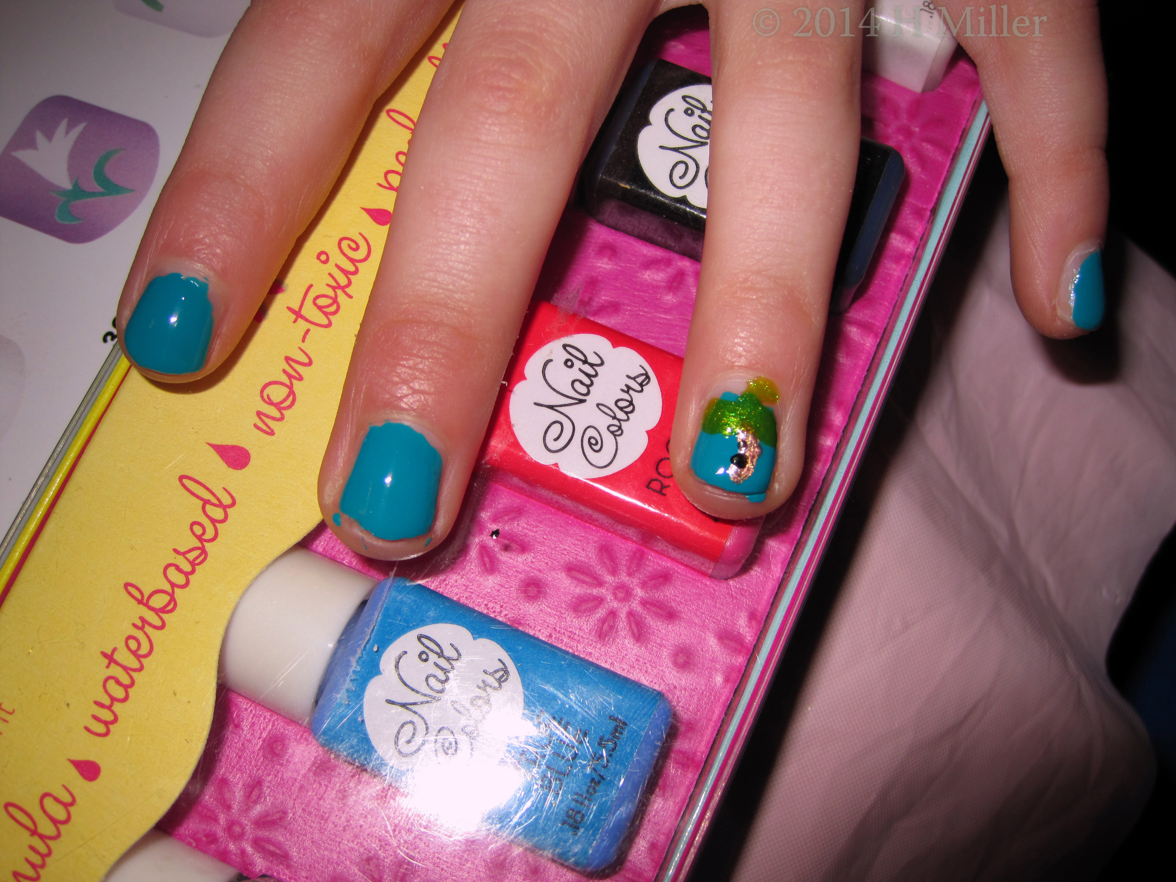 Tween Nail Art Palm Tree 