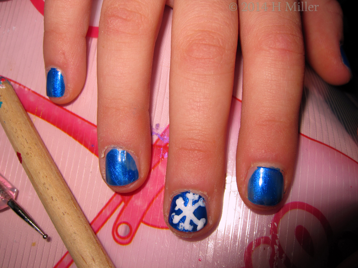 Perfect Wintertime Nail Art!! 