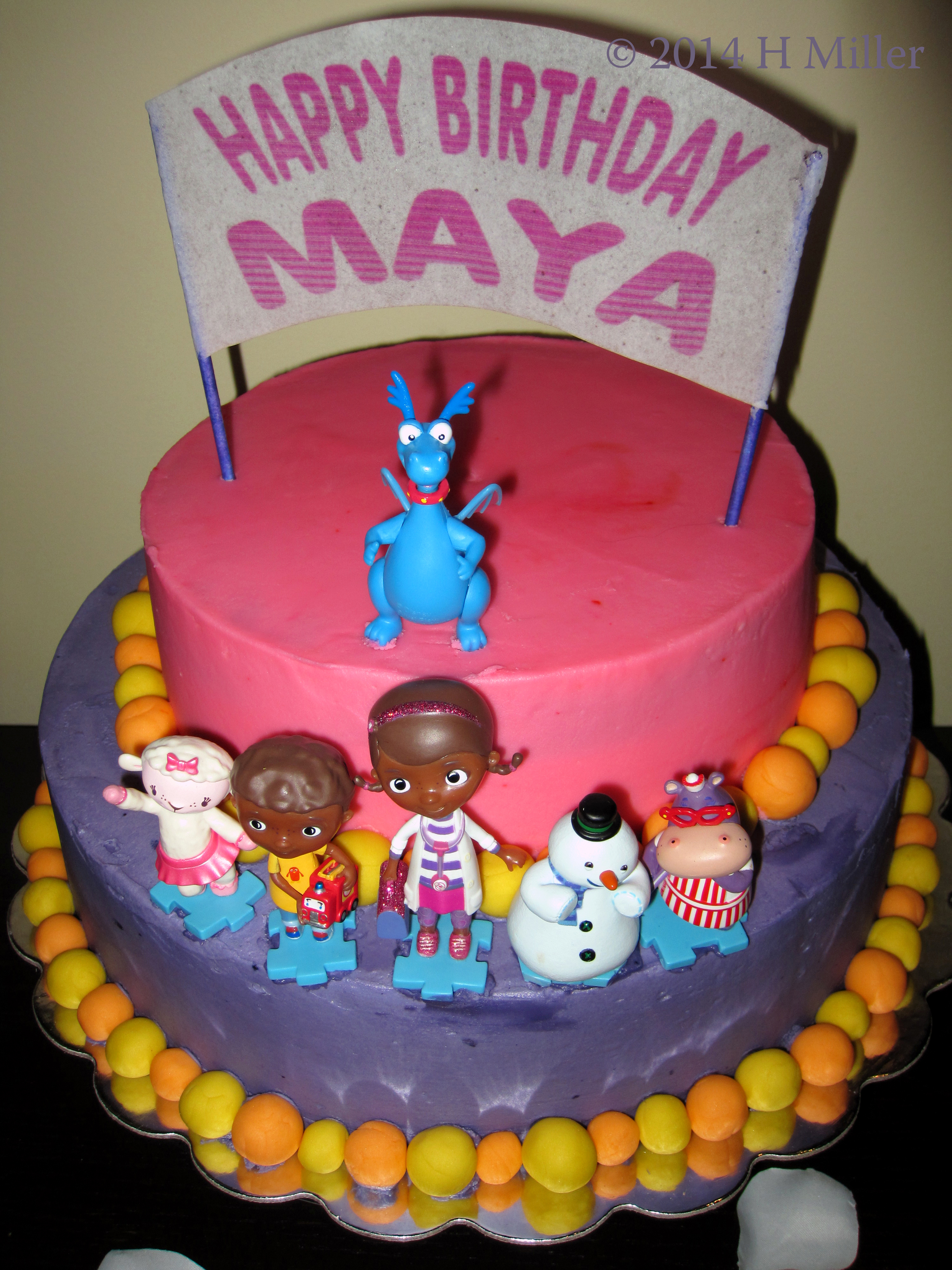 Wow! Doc McStuffins!! Cake Has Maya's Favorite Characters On It! 