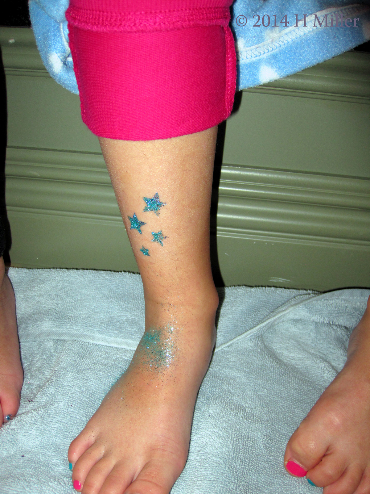 Glitter Body Art Blue Stars Glitter Body Art Blue Stars