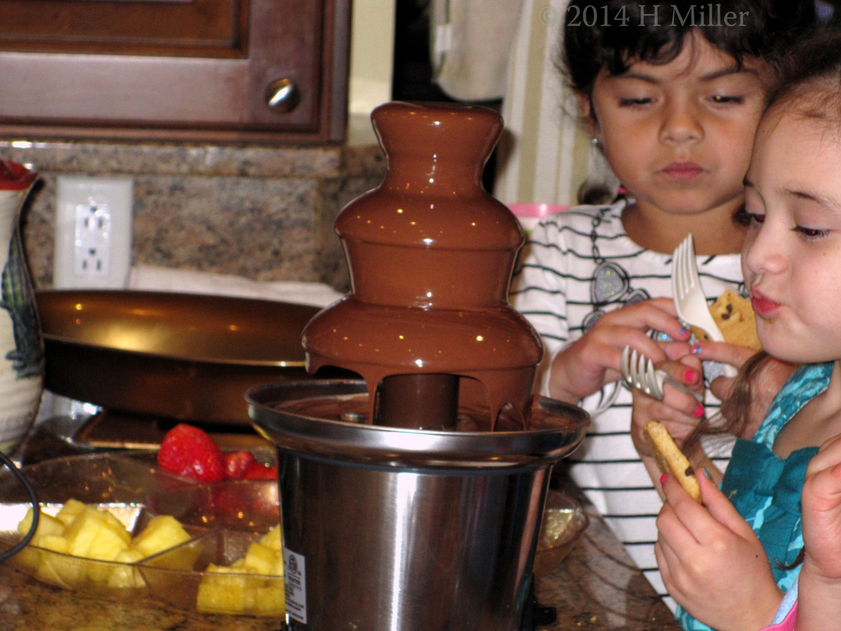 Maya And Guests Eating Some Chocolate Covered Goodies Maya And Guests Eating Some Chocolate Covered Goodies