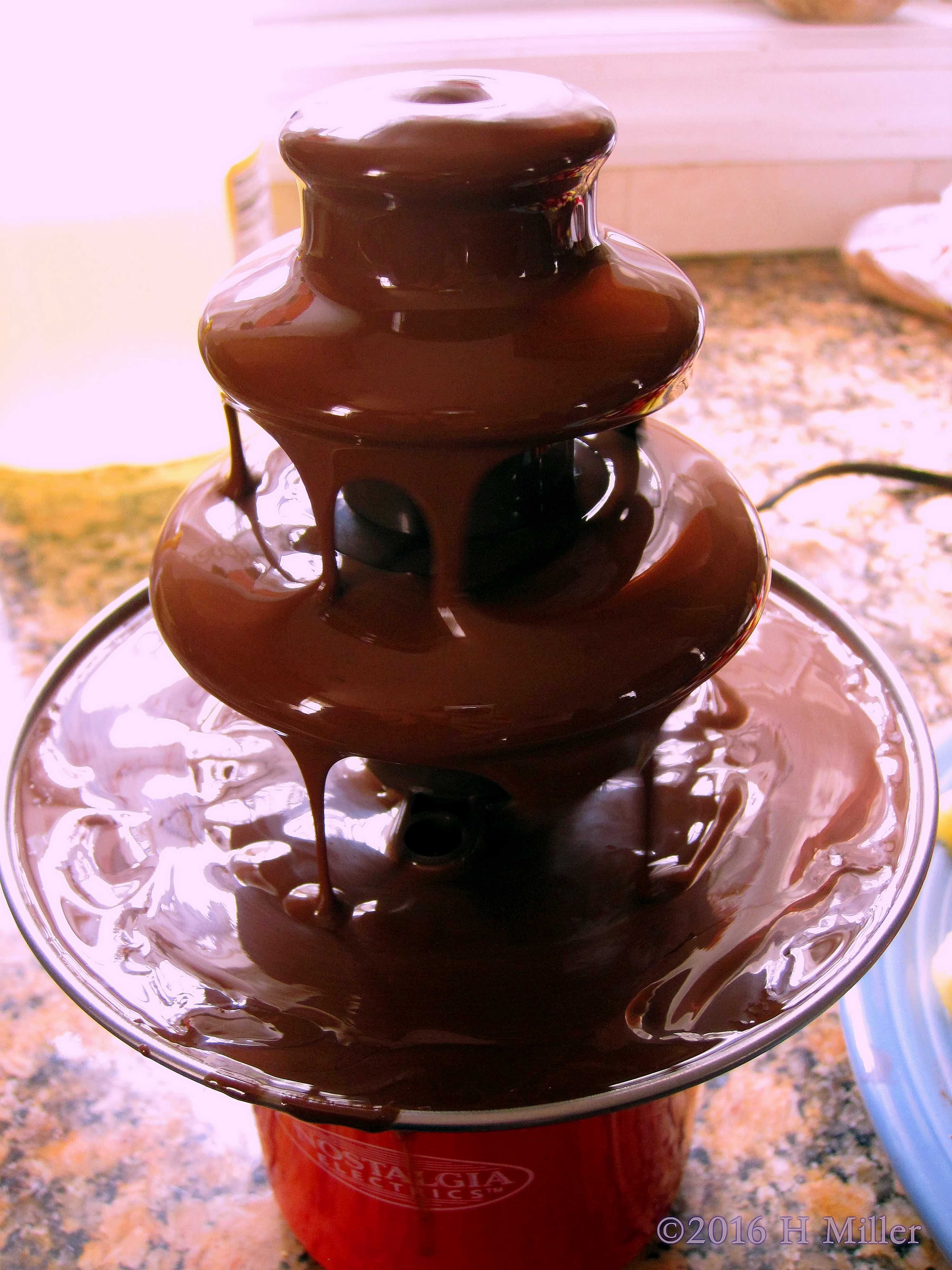 Chocolate Fondue Fountain Chocolate Fondue Fountain