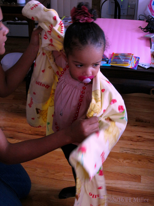 A Little Help To Put On Her Spa Robe A Little Help To Put On Her Spa Robe