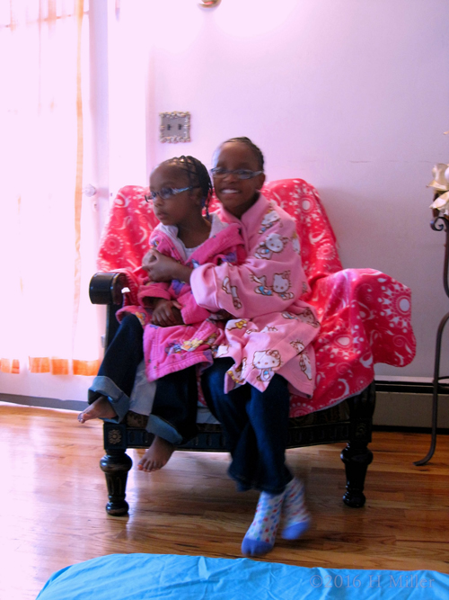 Maya And Sister Before The Party