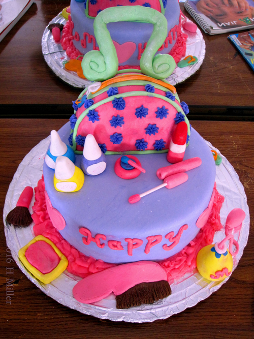Super Cute Spa Birthday Cak