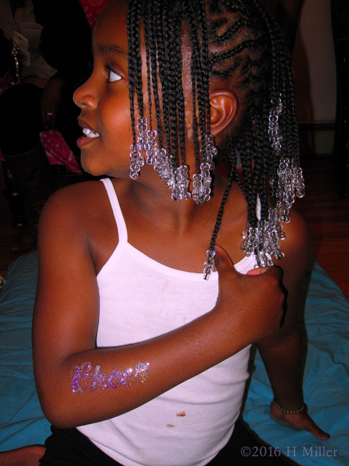 Awesome Glitter Tattoos! Awesome Glitter Tattoos!