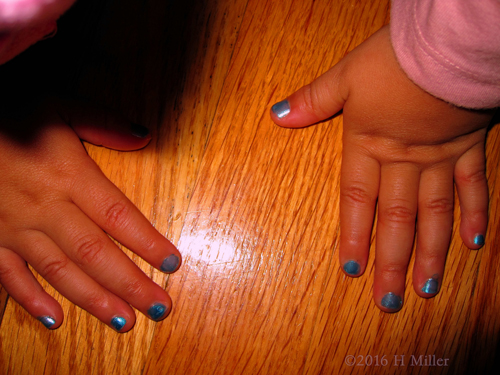 Cute Blue Mini Manicure