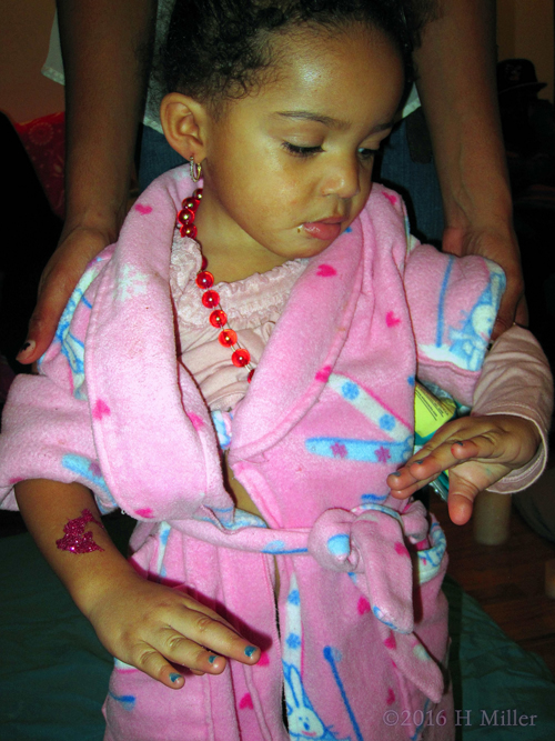 Looking Cute During The Spa Party! Looking Cute During The Spa Party!