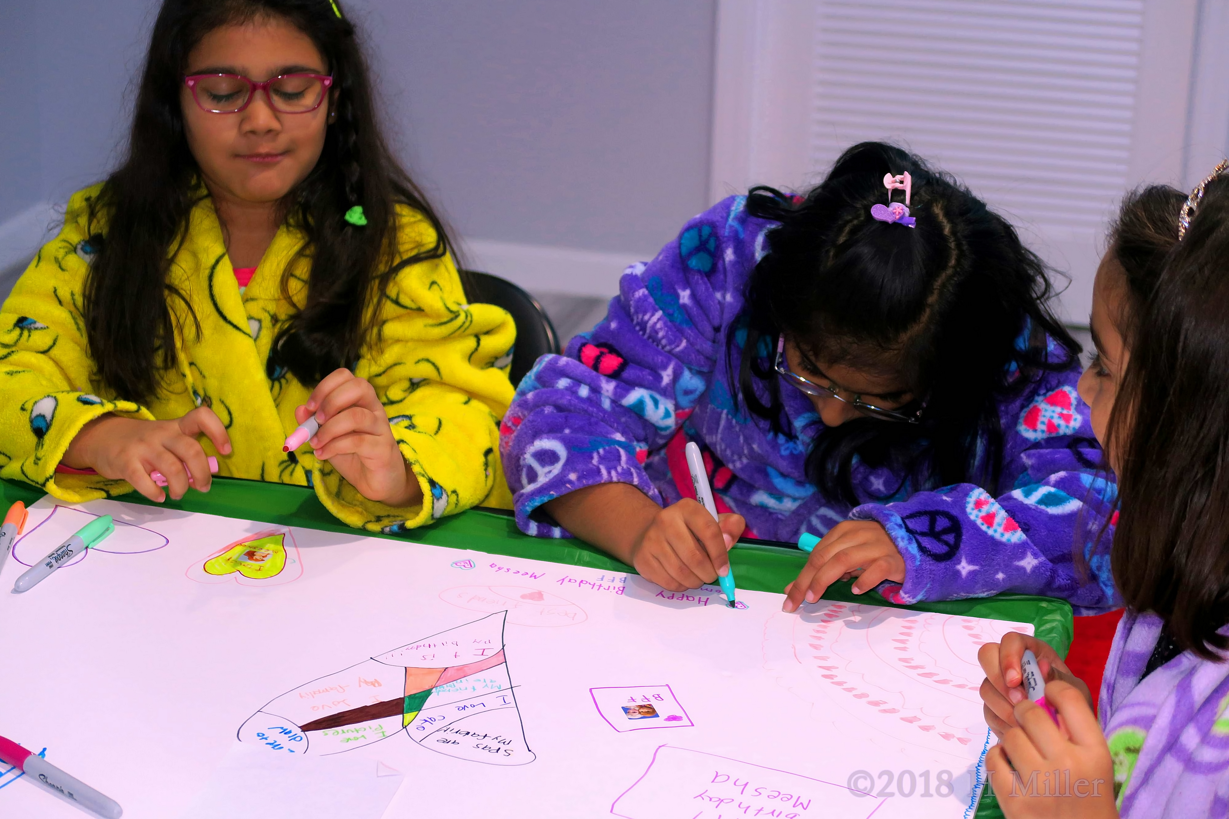 Party Guests Decoate The Spa Birthday Card Party Guests Decoate The Spa Birthday Card