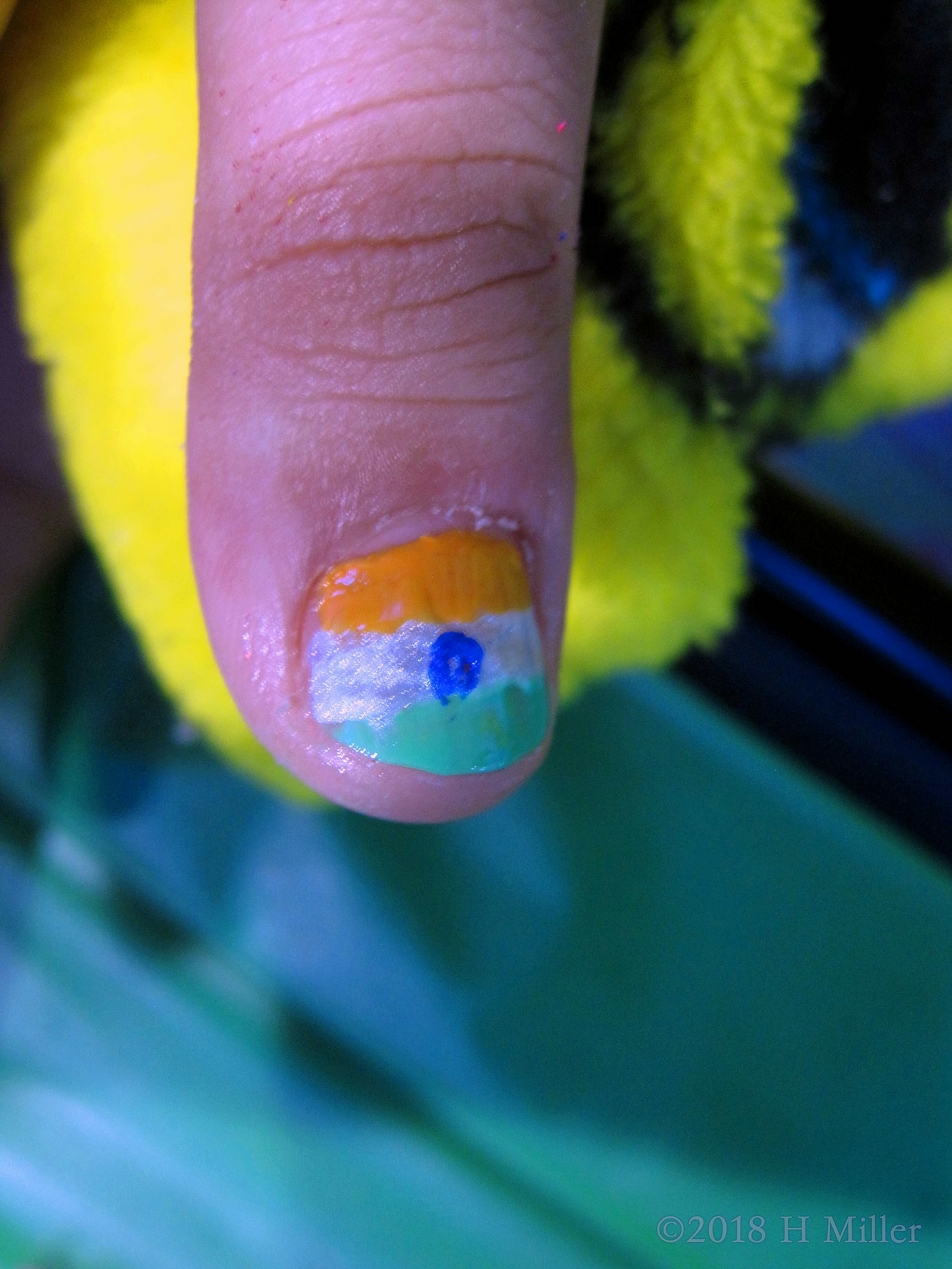 Repping For India With This Cool Nail Art Design 