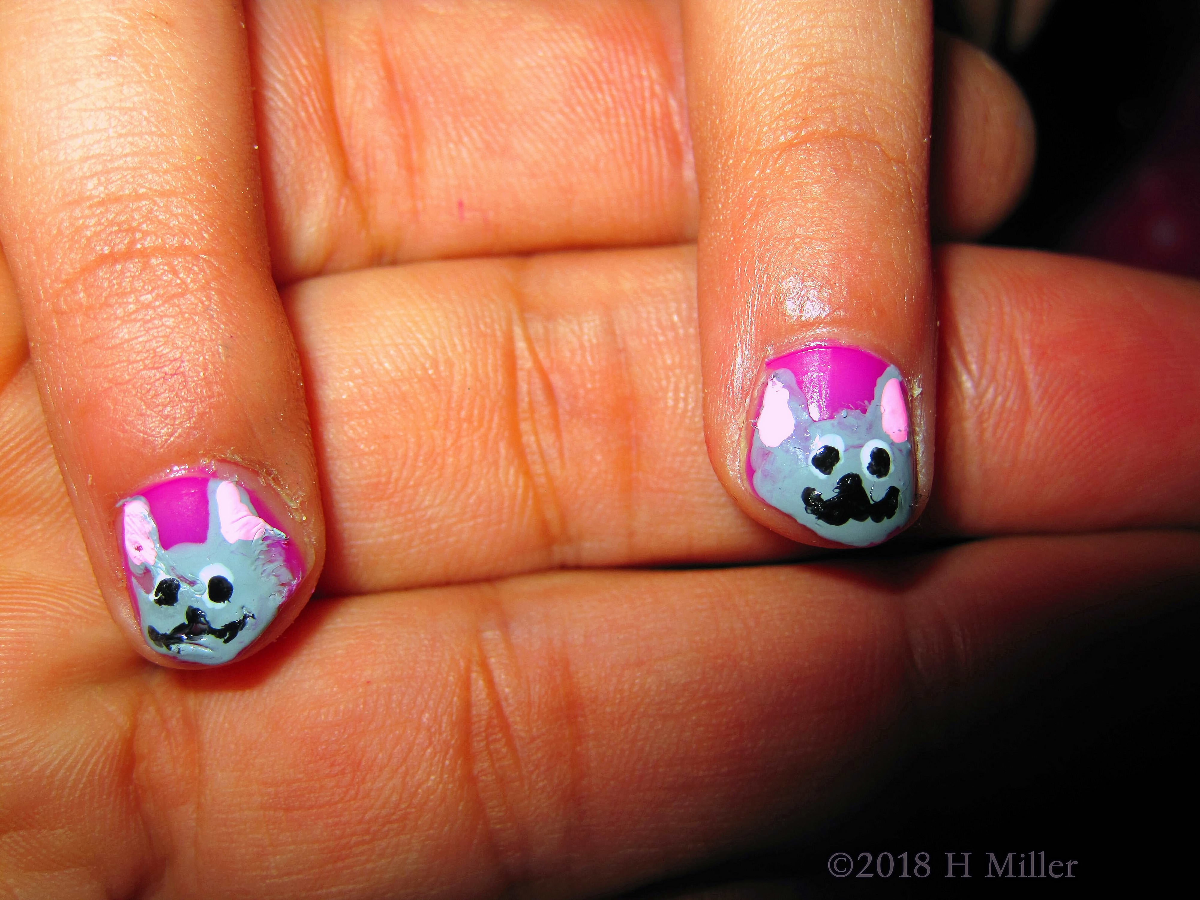 Two Little Kitties Sitting On The Wall.........Kids Nail Art! Two Little Kitties Sitting On The Wall.........Kids Nail Art!