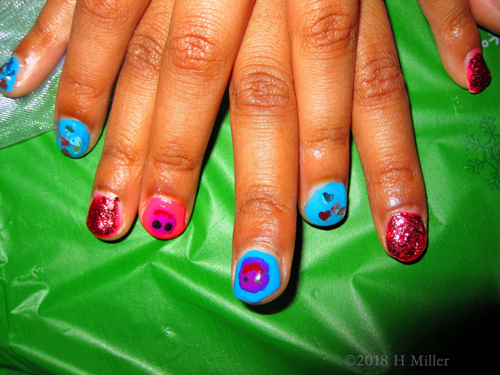 Close Up Of An Awesome Nail Art Desig Close Up Of An Awesome Nail Art Desig