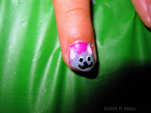 Cute Kitty Cat Kids Nail Art! Cute Kitty Cat Kids Nail Art!