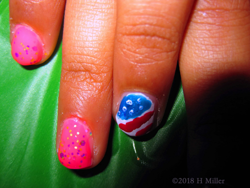 Interesting Nail Art Design For Spa Party Interesting Nail Art Design For Spa Party