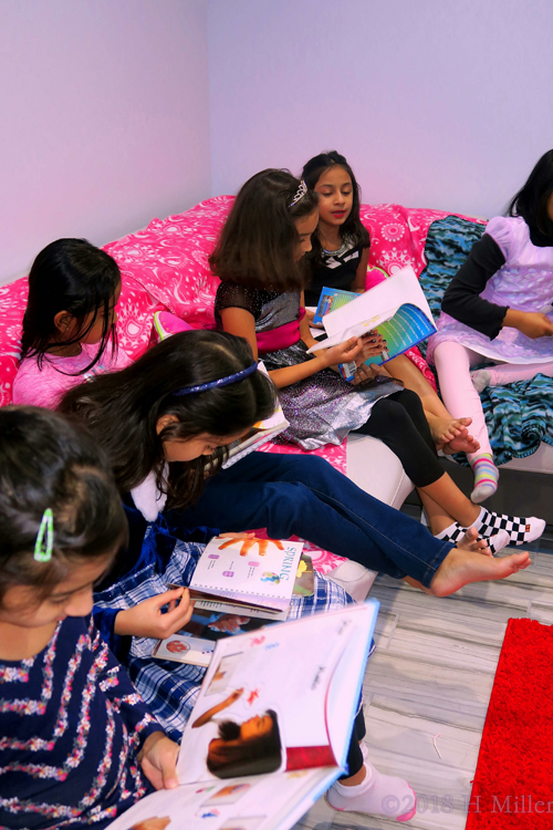 What Should We Choose!! What Should We Choose!!